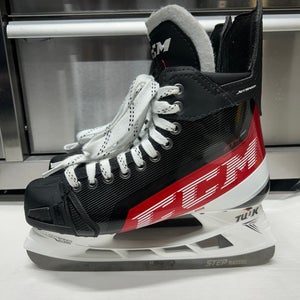 CCM JetSpeed FT4 Pro Hockey Skates Size 7.5 Regular Width Pro Stock 280mm (New)