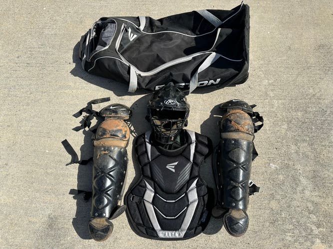 Intermediate Mixed Catcher's Set (Used)