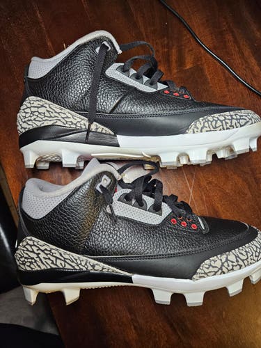 Black Men's Size M 10.0 (W 11.0) Adult Jordan Molded Cleats (Used)