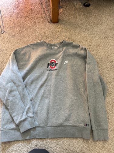 Gray Men's XL Nike Sweatshirt (Used)