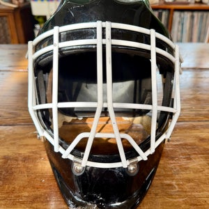 Senior Medium Sportmask Mage RS Goalie Mask (Used)