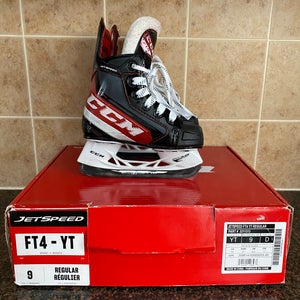 CCM JetSpeed FT4 Pro Youth Hockey Skates Regular Width 9 toddler (Used)