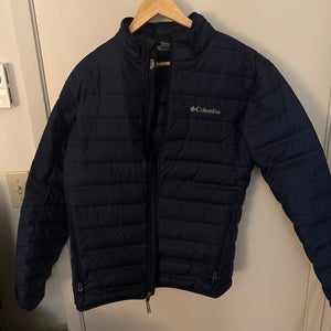 Blue Men's Medium Columbia puffer Jacket (Used)