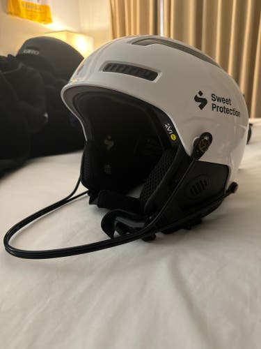Unisex Medium/Large Sweet Protection SlalomHelmet (Used) FIS Legal