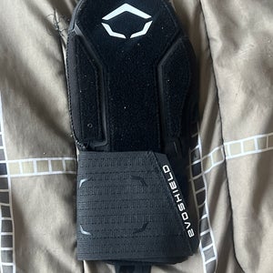Black Senior EvoShield Sliding Mitt (Used)