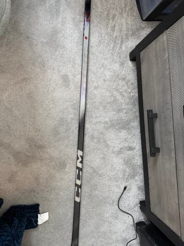 Senior CCM JetSpeed FT8 Right Handed Hockey Stick P29 75 Flex (New)