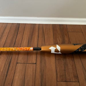 2022 DeMarini Zoa Composite USSSA Certified Bat (-10) 17 oz 27" (Used)