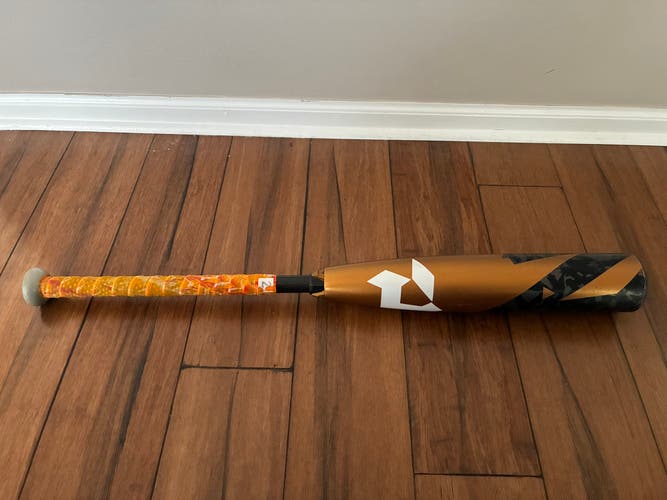 2022 DeMarini Zoa Composite USSSA Certified Bat (-10) 17 oz 27" (Used)