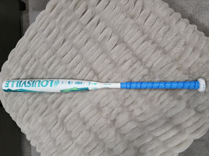 2026 Louisville Slugger Kryo Composite Bat (-10) 22 oz 32" (Used)