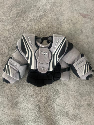 Large Vaughn Ventus SLR Pro Carbon Goalie Chest Protector (Used)
