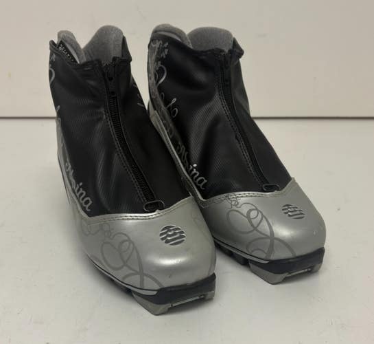 Alpina EVE 20t Thinsulate Insulated NNN Cross Country Ski Boots EU 41 US 9.5