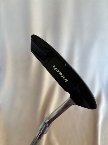 Silver Unisex Blade Intech Crossfire Right Handed Putter 34" (Used)