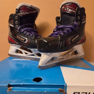2021 Bauer Vapor X2.9 Hockey Goalie Skates Size 4 (Used)