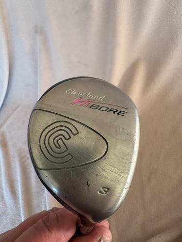Women's Cleveland Hibore Right Handed Fairway Wood Ladies Flex 3 Wood (Used)