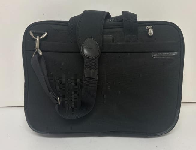 Briggs & Riley Travelware Black Messenger Business Bag 4" x 12" x 17" GREAT