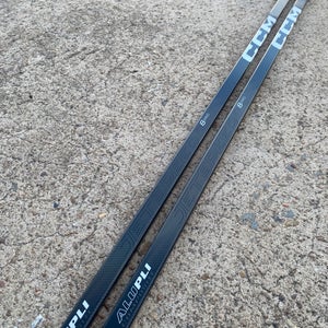 2 Pack CCM JETSPEED FT8 PRO Pro Stock Hockey Stick Grip P90M 85 Flex Right 9023