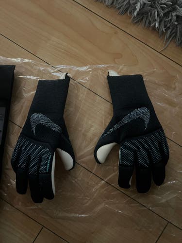 Nike Vapor Grip3 Dynamic Fit Soccer Goalkeeper Gloves FD5766-010 MSRP $160 Sz 6