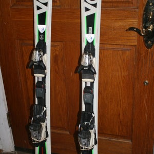 All Mountain 144 cm VOLKL RTM 80 Skis With Marker Adustable Bindings