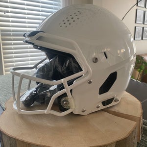 Brand NEW Adult Large Vicis ZERO2 Helmet with SO212 Facemask!