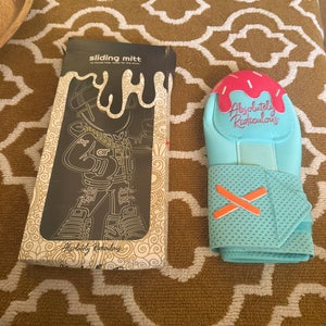 Absolutely Ridiculous Sliding Mitt | Miami Ice | NEW | Official Elly De La Cruz