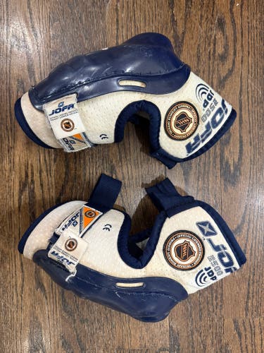 Senior Medium Jofa Elbow Pads (Used)