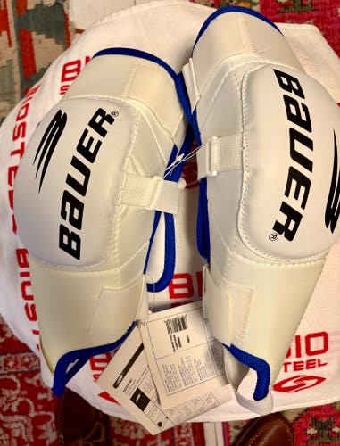 Senior Medium Bauer EK600 Elbow Pads (New)