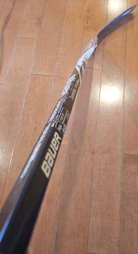 Bauer Supreme Total One NXG Goalie Stick Senior 27.5" Left P34 87 Flex Griptac  (Used)