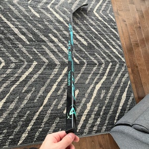 New Bauer Pulse Left Hand P28 70 Flex