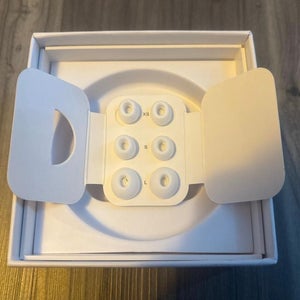 Apple AirPods Pro 2nd Generation USB-C