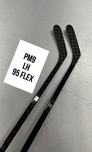 Senior(2x)Left PM9 95 Flex 
ProBlackStock™ Unbranded Blackouts Pro Stock Nexus Hockey Sticks