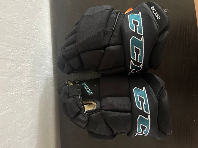 Pro Stock San Jose Sharks CCM JetSpeed FT1 Gloves 13" (New)