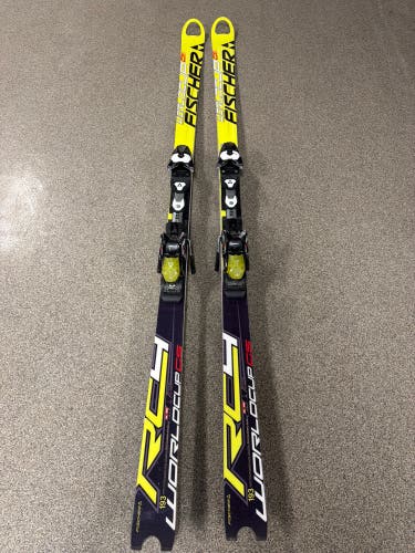 Fischer RC4 WC GS 193 cm 27M Radius WC Race Skis With Bindings (Used)