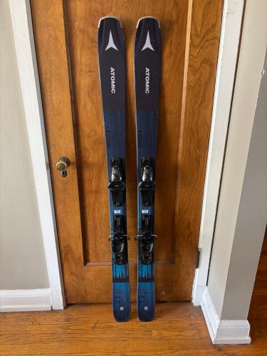 Atomic Maverick 86 C 153cm with Adjustable Atomic M10 GripWalk Bindings
