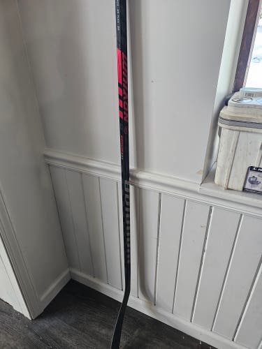 Warrior Novium Pro Right Handed Hockey Stick W03 85 Flex (Used)