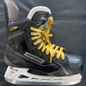 Black Bauer Supreme 180 Hockey Skates Regular Width 7 (Used)