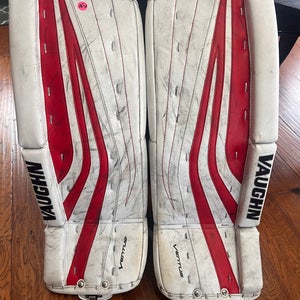 26" Vaughn Ventus SLR2 Goalie Leg Pads (Used)