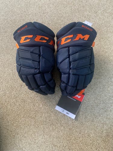New CCM HGJS Gloves 13" Pro Stock