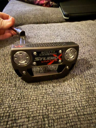 Scotty Cameron Xperimental Studio Fastback