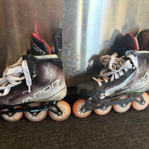 2021 Bauer Vapor Hyperlite Hockey Skates Regular Width 8 (Used)