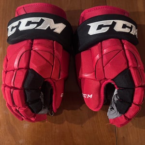 CCM HG12 Gloves 14" (Used)