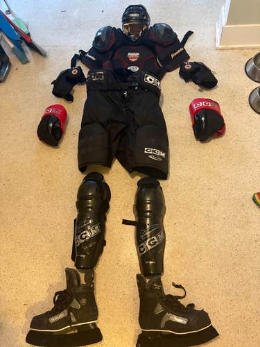 Starter Kit (Used) Senior XL, Bauer Air 90 Size 11.5 D