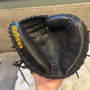 Mizuno Pro Limited Edition RH Catcher's Baseball Glove 33.5" (Used)