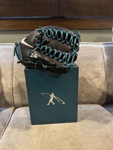 Nike Shado Elite J RH Outfield Baseball Glove 12.75" (New)