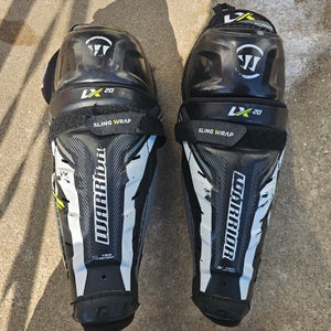 Junior Warrior Alpha LX 20 11" Shin Pads (Used)