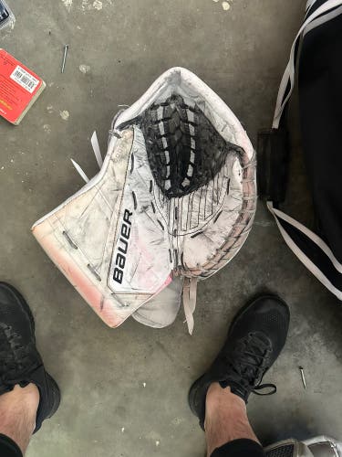 2023 Bauer Supreme Mach Regular (Used)