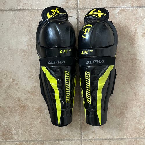Junior Warrior Alpha LX 40 12" Shin Pads (Used)