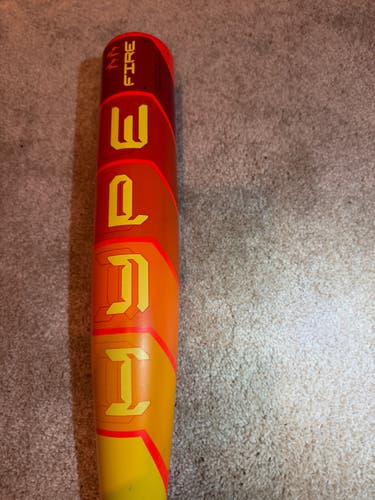 2025 Easton Hype Fire Composite USABat Certified Bat (-10) 21 oz 31" (Used)