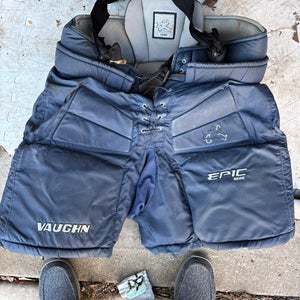 Senior Large Vaughn Epic 8600 Hockey Goalie Pants (Used)