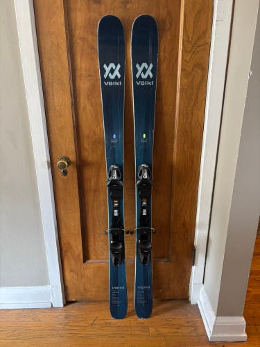 Volkl Yumi 84 154cm with Adjustable Tyrolia SP10 GripWalk Bindings