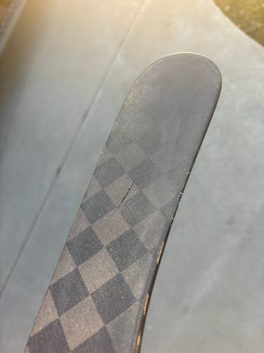 Senior Bauer Vapor Flylite Right Handed Hockey Stick P92 95 Flex Pro Stock (Used)